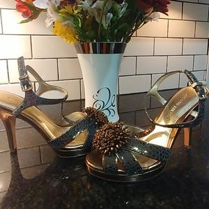 Antonio Melani Copper heels